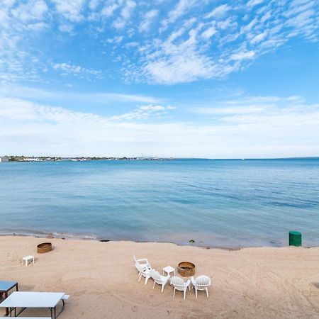Clearwater Lakeshore Motel Mackinaw City Buitenkant foto